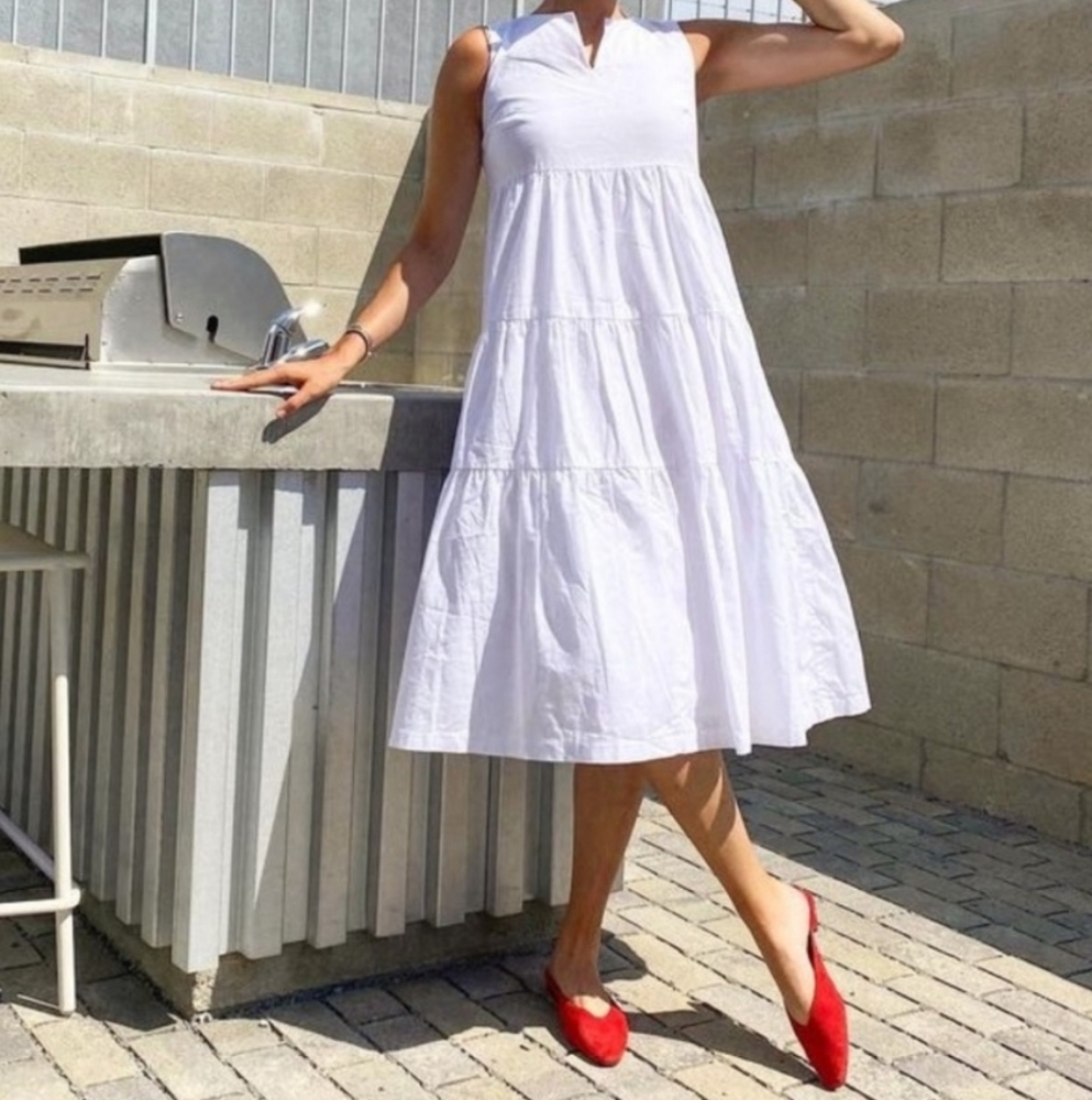 Banana Republic White Sleeveless Midi Dress